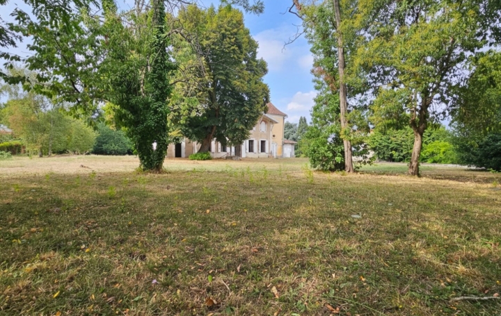 Domaines / Propriétés CLAIRAC (47320) 315 m<sup>2</sup> 99 000 € 