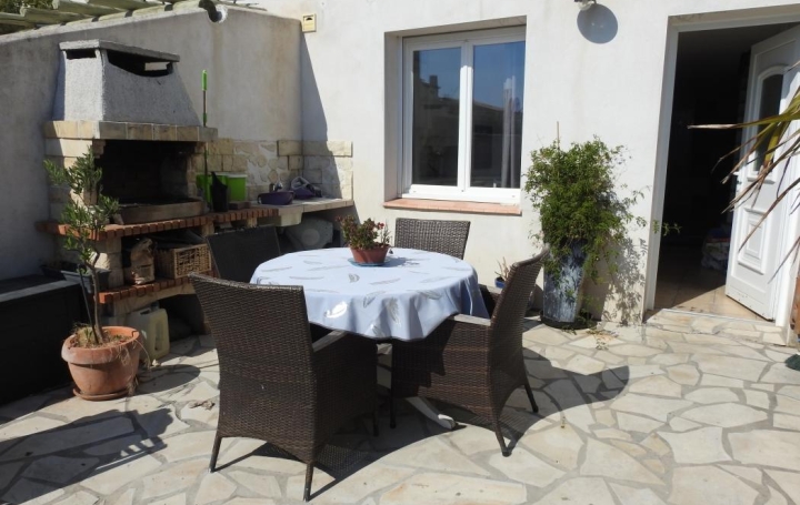 Réseau Immo-diffusion : Maison  SAINTES-MARIES-DE-LA-MER  90 m2 441 000 € 