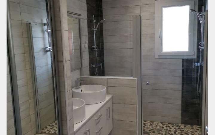 Maison VERANNE (42520)  100 m2 1 059 € 