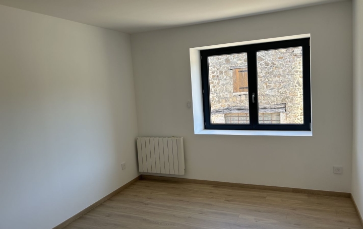 Maison ROISEY (42520)  81 m2 800 € 