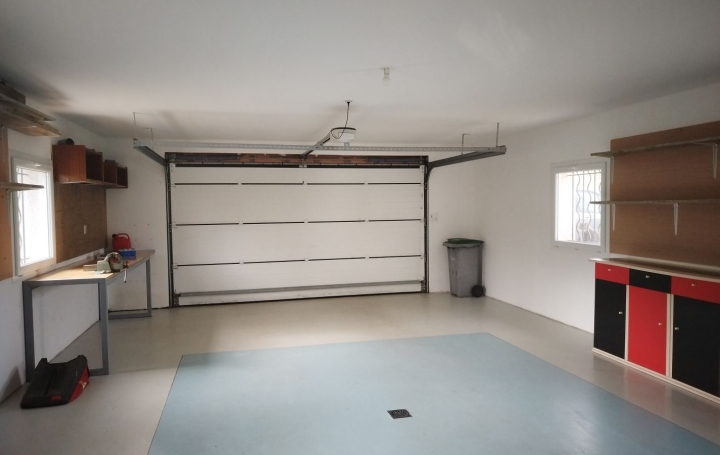 Maison VERANNE (42520)  100 m2 320 000 € 