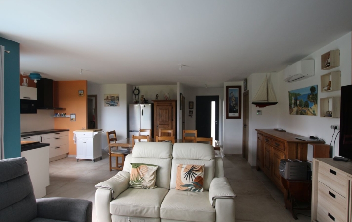 Maison DAVEZIEUX (07430)  105 m2 297 000 € 