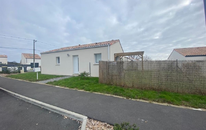 Réseau Immo-diffusion : Maison  L'AIGUILLON-SUR-VIE  64 m2 247 800 € 