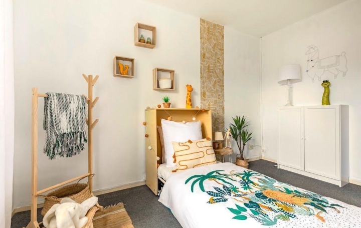 5 Pièces PESSAC (33600)  95 m2 294 000 € 