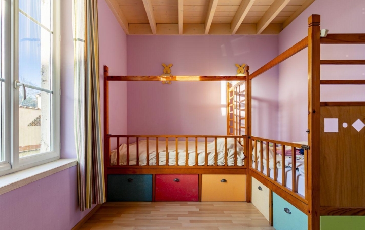 Maison LACANAU (33680)  141 m2 590 000 € 