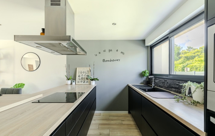 Maison VILLENAVE-D'ORNON (33140)  113 m2 464 000 € 