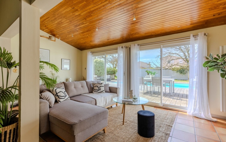 Maison LE HAILLAN (33185)  156 m2 510 000 € 