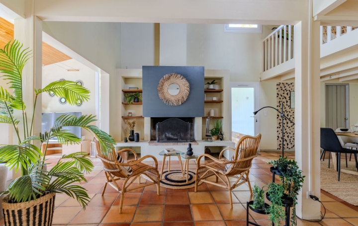 Maison LE HAILLAN (33185)  156 m2 510 000 € 