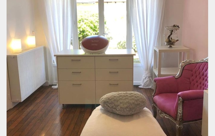 Activité commerciale SAINT-MEDARD-EN-JALLES (33160)  140 m2 125 000 € 