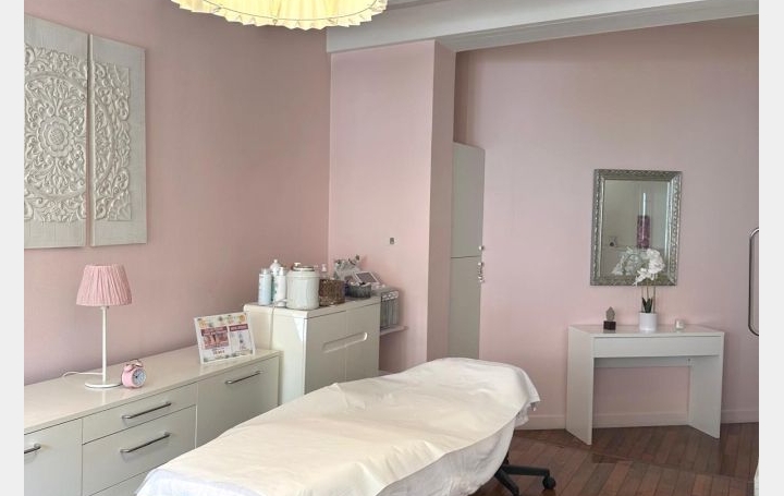 Activité commerciale SAINT-MEDARD-EN-JALLES (33160)  140 m2 125 000 € 