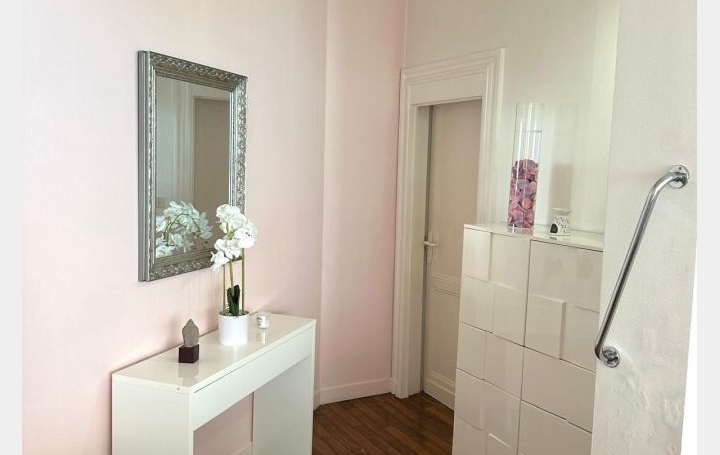 Activité commerciale SAINT-MEDARD-EN-JALLES (33160)  140 m2 125 000 € 