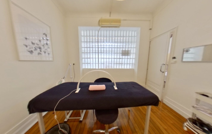 Activité commerciale SAINT-MEDARD-EN-JALLES (33160)  140 m2 125 000 € 