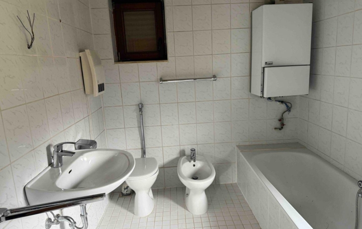 Maison HILSPRICH (57510)  78 m2 105 000 € 