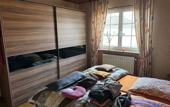 Maison HOLVING (57510)  156 m2 198 000 € 