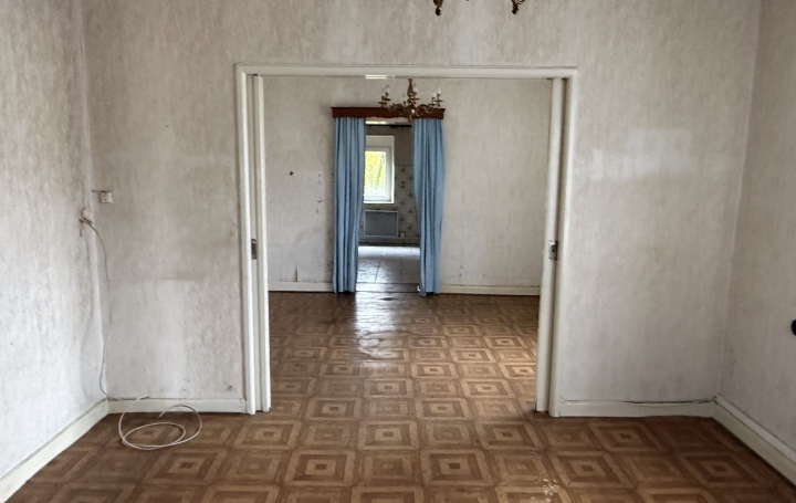 Maison FOLKLING (57600)  145 m2 39 500 € 