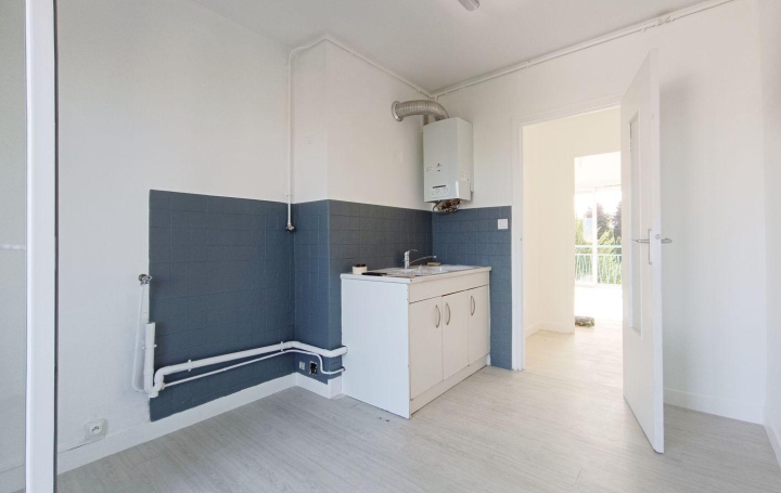 3 Pièces CHALON-SUR-SAONE (71100)  58 m2 600 € 