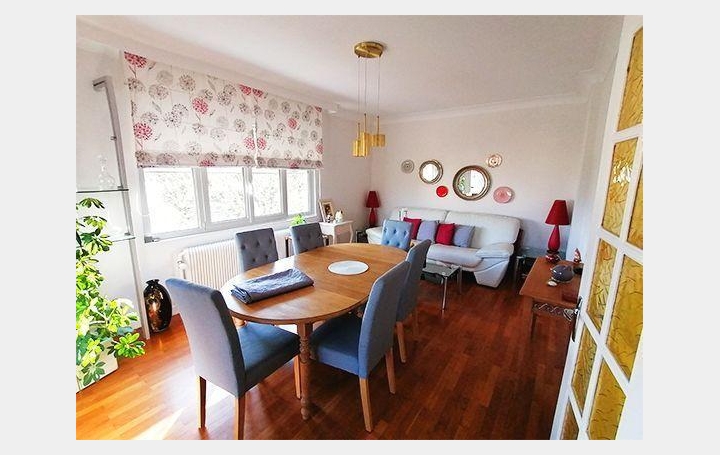 Réseau Immo-diffusion : Maison  LOUHANS  130 m2 214 900 € 