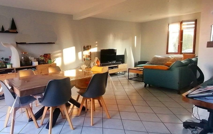 Réseau Immo-diffusion : Maison  LONGVIC  94 m2 319 900 € 