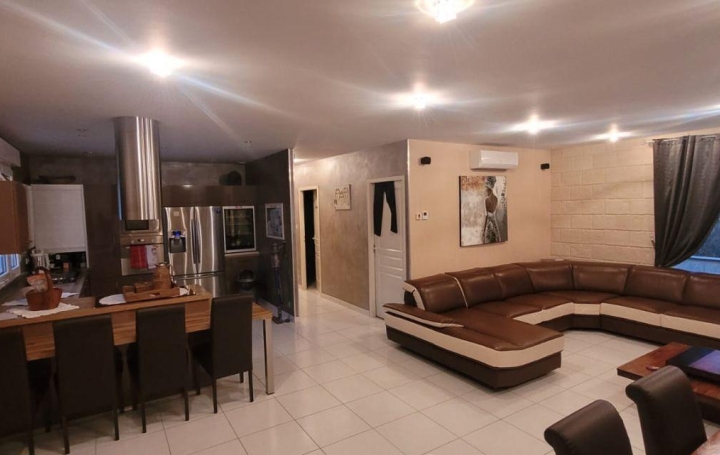 Réseau Immo-diffusion : Maison  OUROUX-SUR-SAONE  115 m2 283 000 € 