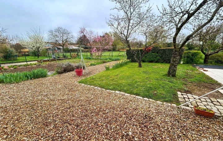 Réseau Immo-diffusion : Maison  SEURRE  90 m2 220 000 € 