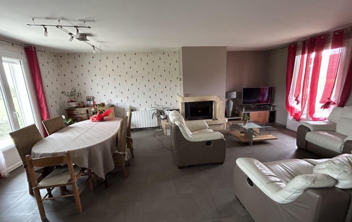 Réseau Immo-diffusion : Maison  POUILLY-SUR-SAONE  90 m2 220 000 € 