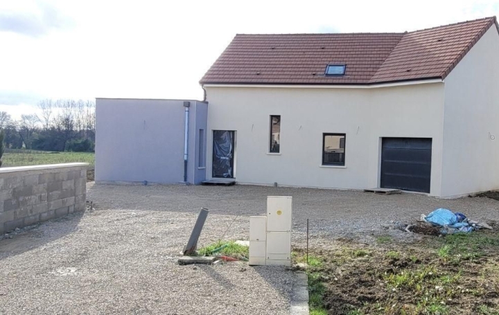 Réseau Immo-diffusion : Maison  SAINTE-MARIE-LA-BLANCHE  150 m2 424 950 € 