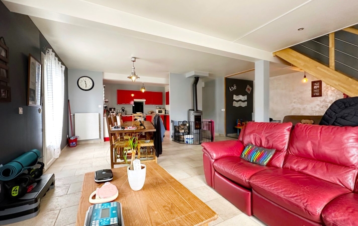 Réseau Immo-diffusion : Maison  MERCUREY  129 m2 215 000 € 