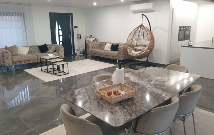 Villa CRISSEY (71530)  151 m2 355 000 € 