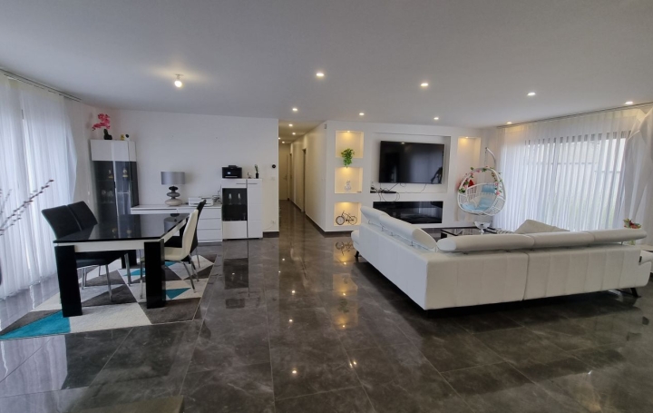 Villa CRISSEY (71530)  151 m2 355 000 € 