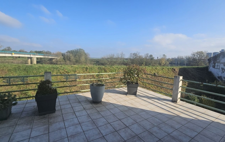 Réseau Immo-diffusion : Maison  VERDUN-SUR-LE-DOUBS  120 m2 189 000 € 