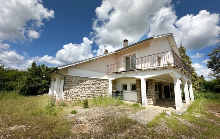 Réseau Immo-diffusion : Maison  MONTRET  218 m2 149 000 € 