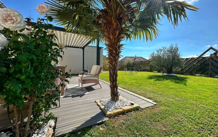 Réseau Immo-diffusion : Maison  FRAGNES-LA-LOYERE  125 m2 341 000 € 