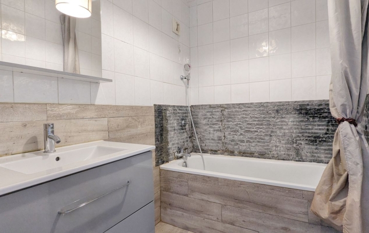 3 Pièces TALANT (21240)  64 m2 114 500 € 