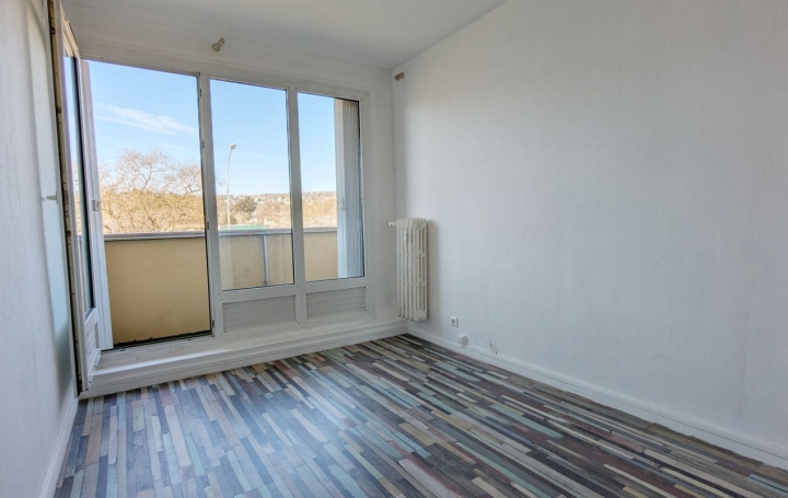 5 Pièces DIJON (21000)  78 m2 135 000 € 