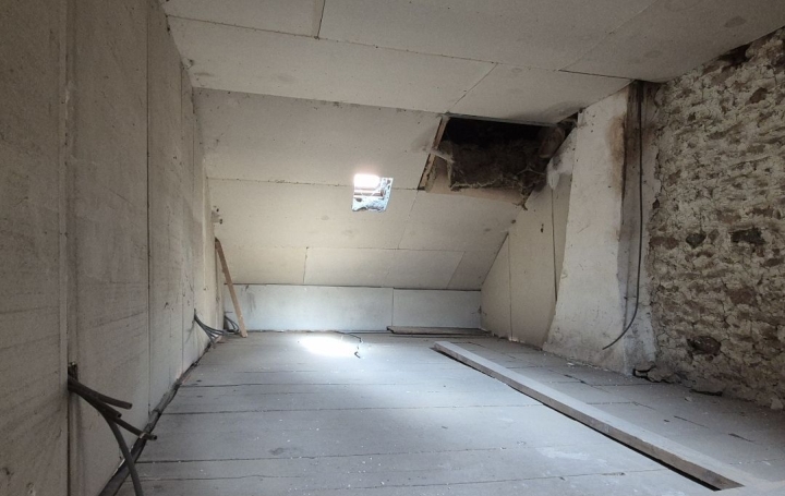 Réseau Immo-diffusion : Maison  NOLAY  150 m2 45 000 € 