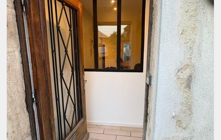 3 Pièces DIJON (21000)  64 m2 165 000 € 