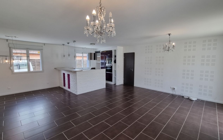 Maison SAGY (71580)  137 m2 234 000 € 