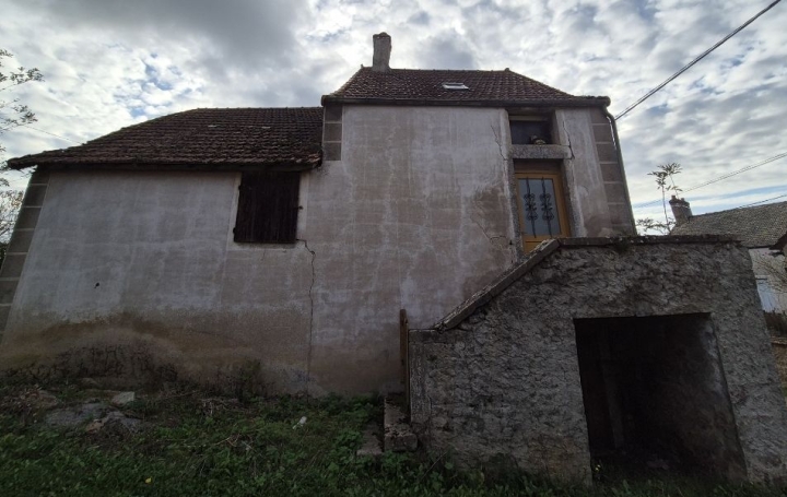 Maison NOLAY (21340)  150 m2 45 000 € 