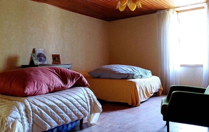 Maison MONTREVEL (39320)  90 m2 109 000 € 