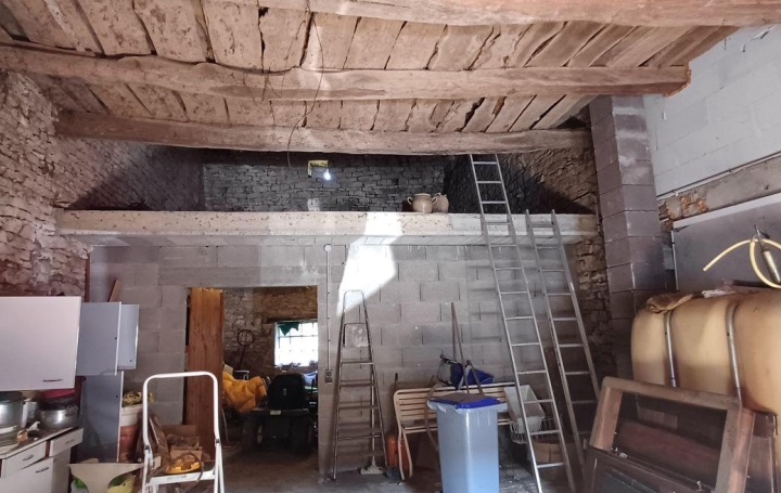 Maison MONTREVEL (39320)  90 m2 109 000 € 