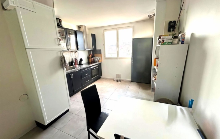 3 Pièces DIJON (21000)  55 m2 123 000 € 