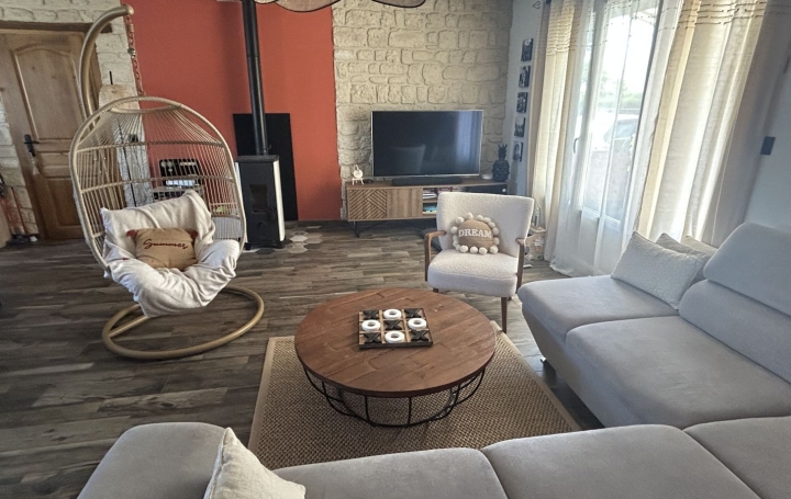 Maison LONGVIC (21600)  137 m2 367 000 € 