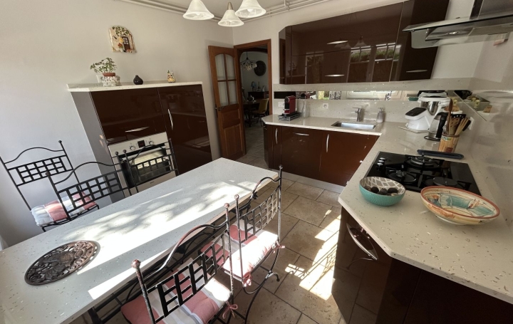 Maison LONGVIC (21600)  95 m2 285 000 € 