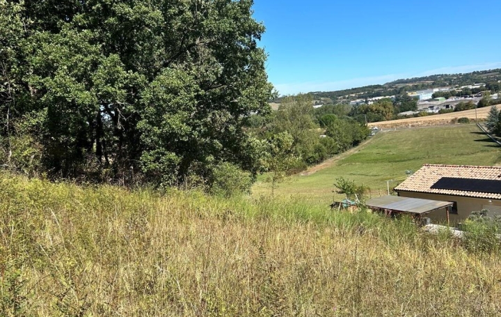 Terrain NAVES (81710)   61 500 € 