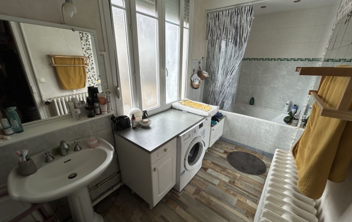 3 Pièces DIJON (21000)  83 m2 220 000 € 