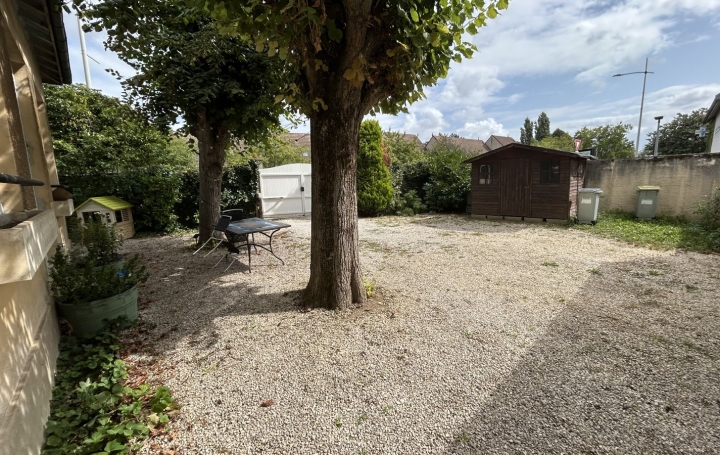 3 Pièces DIJON (21000)  83 m2 220 000 € 