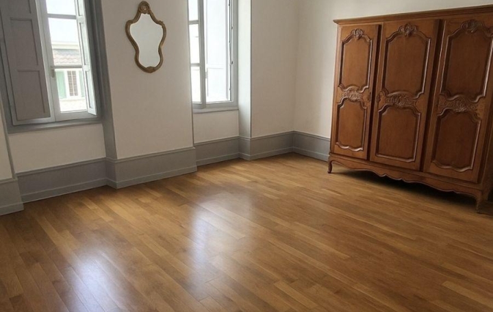 Maison CHAGNY (71150)  237 m2 316 000 € 