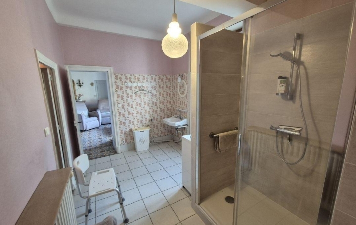 Maison CHAGNY (71150)  237 m2 316 000 € 