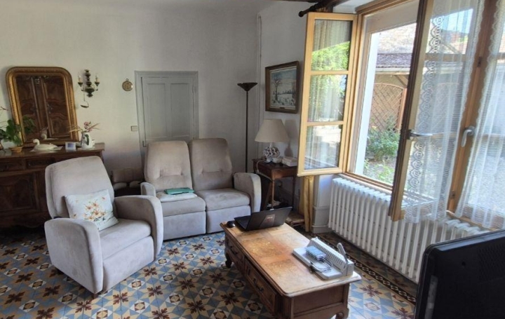 Maison CHAGNY (71150)  237 m2 316 000 € 