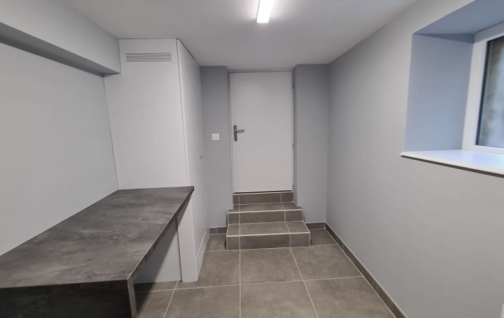 Maison CHALON-SUR-SAONE (71100)  231 m2 444 000 € 